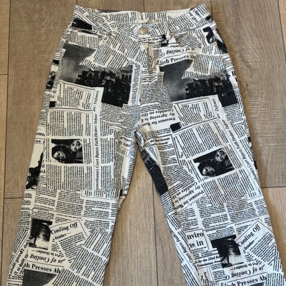 ET CLET - Newspaper - Jeans - Picture 6 of 15